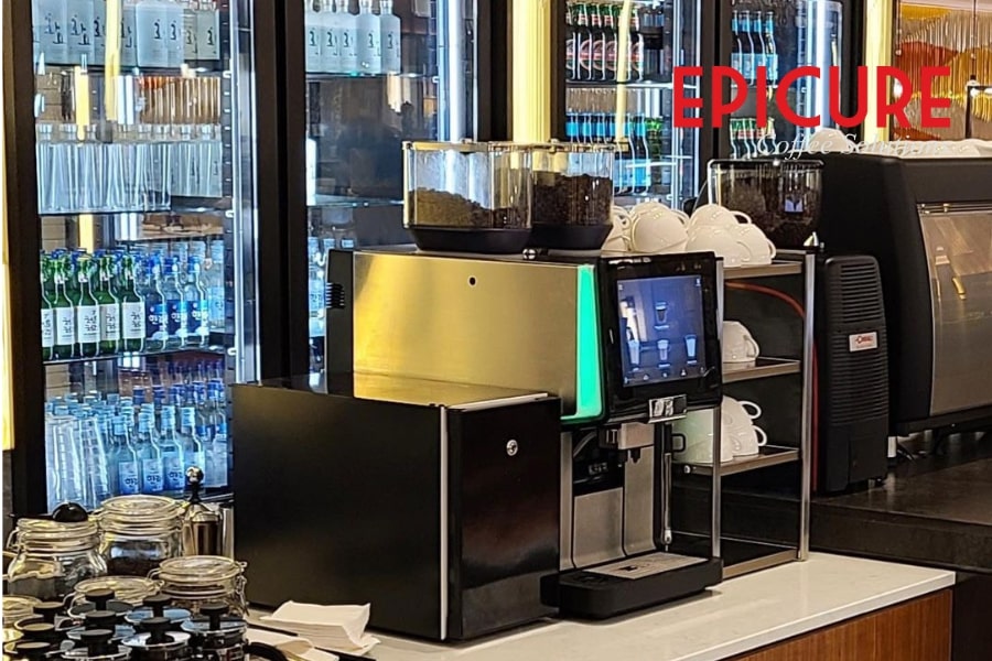 Máy pha cà phê tự động WMF 1500s+ được sử dụng tại Timesquare Saigon